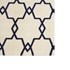 Tapete Sala Geométrico Diagram Off White e Azul Marinho - 0,95 x 1,60